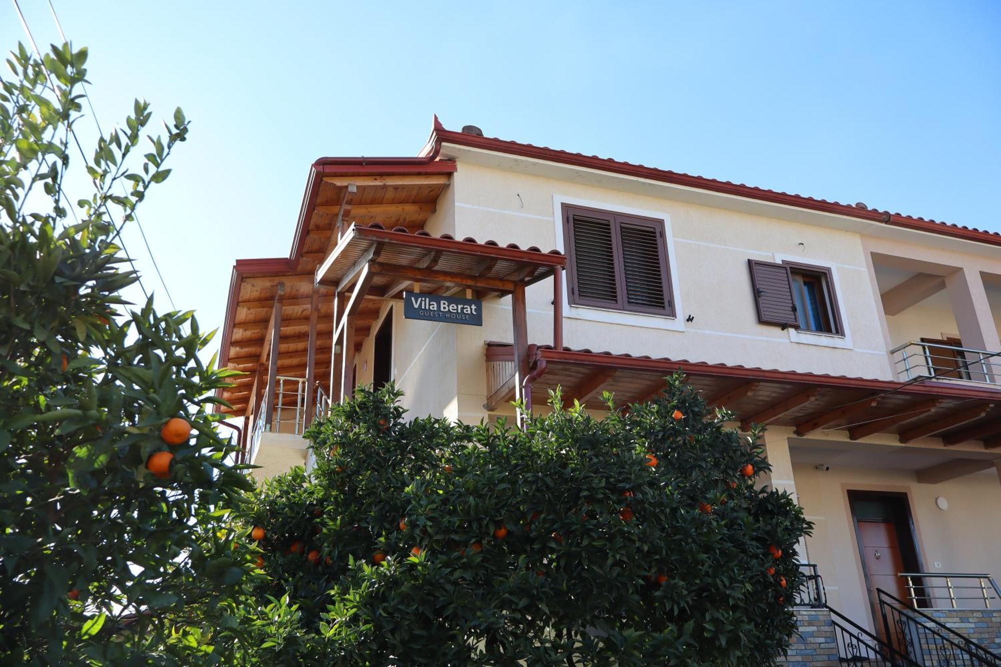 Villa Berat Exterior photo
